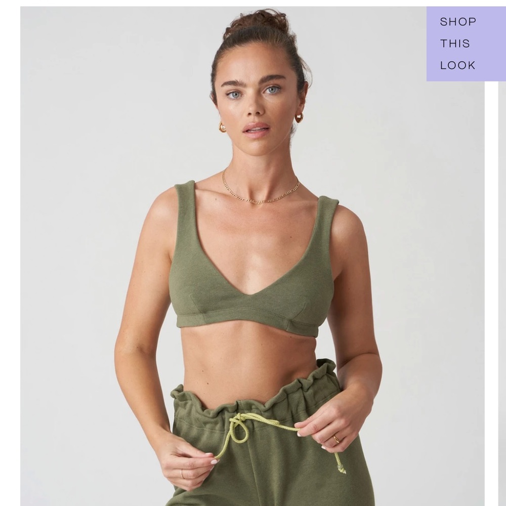 Vintage fleece bralette in basil 🌿